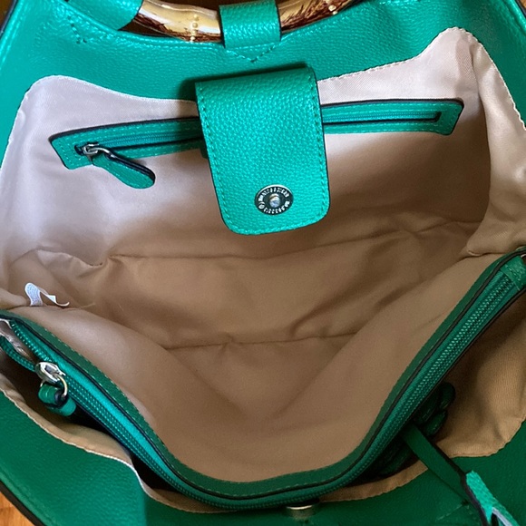 Bamboo Tote Handbag in a Pretty Shade of Green - Picture 6 of 13